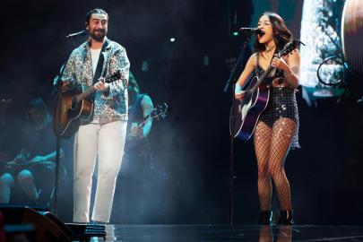 Olivia Rodrigo Duets With 'The Greatest of All Time' Noah Kahan at NYC Gig