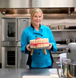 Alison Sweeney Drops Easter Egg in Hallmark's 'Hannah Swensen' Sneak Peek