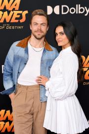 Derek Hough's Wife Joins Him on Red Carpet for 1st Time Post-Surgery