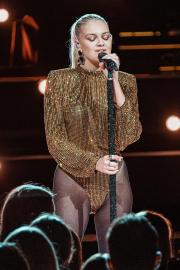 Kelsea Ballerini Fires Back at Critics After Going Pantsless at the CMTs