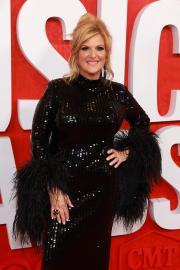 Trisha Yearwood Stuns Fans at the 2024 CMT Music Awards Without Garth