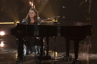 American Idol’s Emmy Russell Sings Grandma's ‘Coal Miner’s Daughter’