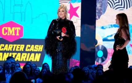 Trisha Yearwood Wins Inaugural Humanitarian Honor at CMT Music Awards