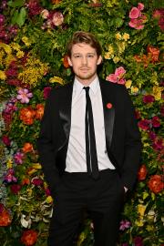 Joe Alwyn's Family: Meet Taylor Swift's Ex's Mom, Dad and Brothers