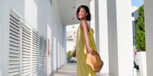 17 Linen Dresses, Pants and Tops for an Easy and Breezy Style