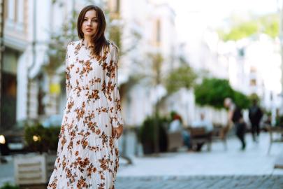 17 Easy Spring Dresses for Athletic Body Types