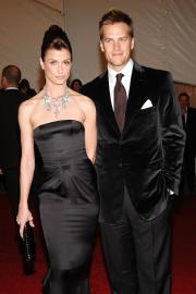 Tom Brady Dragged at Roast Over Breakup With Then-Pregnant Bridget Moynahan