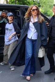 Jennifer Lopez’s Teen Emme Sports Stretched Earlobes With Black Tunnels