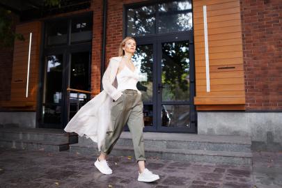 15 Plus Size High-Waisted Pants That Will Make You Look Slimmer