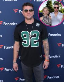 Ryan Phillippe Says He and Ex Reese Witherspoon 'Were Hot' in Throwback Pic