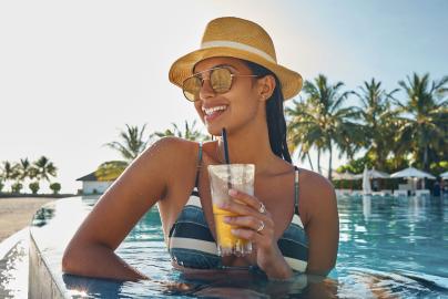This Digestive Drink Mix Is a 'Must-Have' for a Bloat-Free Summer