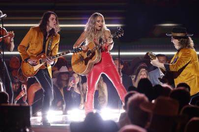 Lainey Wilson Becomes a Grand Ole Opry Member on 'The Voice' Finale