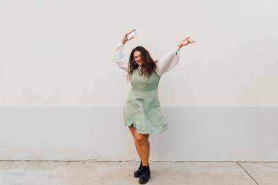 15 Plus Size Friendly Linen Fashion Finds That Will Keep You Feeling Breezy