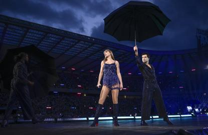 Brits Apologize to Taylor Swift for ‘Embarrassing’ Tour Weather