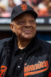 Baseball Hall of Famer Willie Mays Dead at Age 93