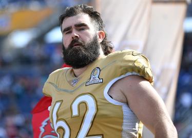 Jason Kelce Hasn’t Washed His Hair in Months: 'Completely Unnecessary'