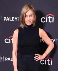 Jennifer Aniston Breaks Down Discussing the 30th Anniversary of ‘Friends’