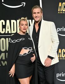 Why Kimberly Perry Compares Johnny Costello Marriage to ‘Bonnie and Clyde’