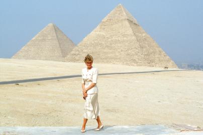 Princess Diana Was ‘Very Uneasy’ Before Iconic Pyramids Photoshoot