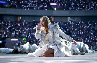 Why Taylor Swift Added Black Gloves to Her Tour Wardrobe in Edinburgh