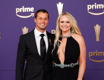 Miranda Lambert’s Husband Caught Getting Handsy With Another Woman