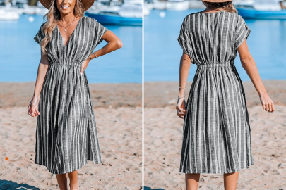 No One Can Tell My Favorite, Super Cozy Swim Cover-Up Isn’t a Regular Dress