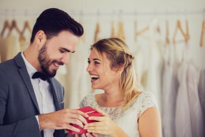 Skip the Nervous Breakdown With This All-in-One Wedding Registry Service