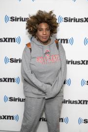 Macy Gray Can't Go to the Bathroom on 'The Surreal Life' After Taking Ozempic