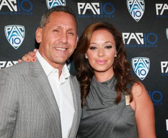 Leah Remini and Husband Angelo to Divorce After 2 Decades of Marriage