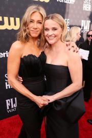 Reese Witherspoon Thinks Jennifer Aniston Is 'Desperate' for Romance