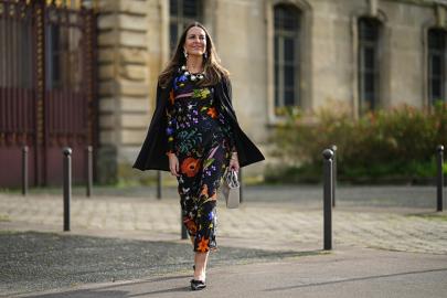 17 Chic Rich Mom Dresses That Come in Stain-Hiding Colors