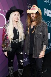 Billy Ray Cyrus's Ex Firerose Details 5-Day Hospital Stay After 'Life-Threatening' Diagnosis 