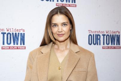 Fall Blazers to Recreate Katie Holmes' Effortlessly Chic Style