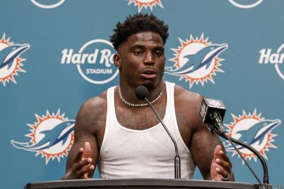 Miami Dolphins’ Tyreek Hill Breaks His Silence After Police Detainment