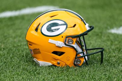 Green Bay Packers Players Raise Eyebrows Debating Whether the Earth Is Flat