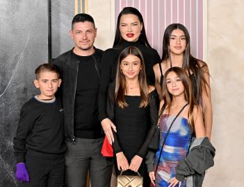 How Adriana Lima and Andre Lemmers Make Their Relationship Work With 5 Kids
