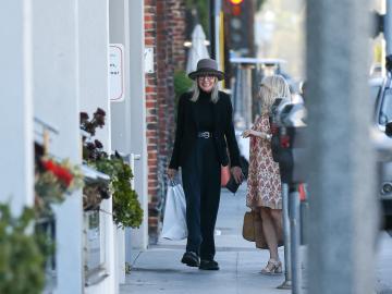 Diane Keaton Wore Wide-Leg Pants — Here Are 5 Lookalikes