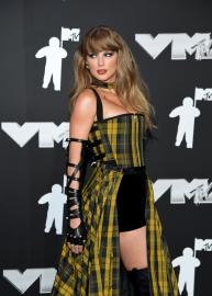 Taylor Swift Stuns in Edgy 2024 MTV Video Music Awards Red Carpet Look