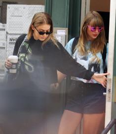 Taylor Swift Fans Think She's Teasing 12th Album After TS Necklace Flips