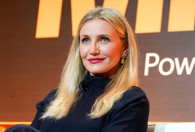 Cameron Diaz Shows Off Her Glowy Complexion With Soft Glam at Avaline Event