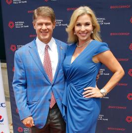 Chiefs CEO Clark Hunt’s Wife Tavia Spotted Shoeless at 49ers Game