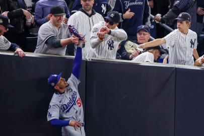 Yankees Fan Speaks Out After Prying Ball Out of Mookie Betts’ Glove