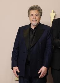 Al Pacino Says He Gets Texts From His 1-Year-Old Son