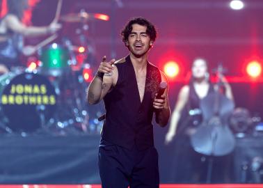 Joe Jonas Sends Bold Response to Fan Hoping He’ll Fall in Love With Her