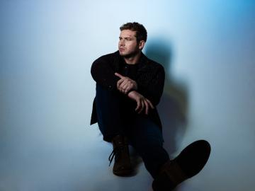 9-1-1's Oliver Stark Talks 'Pressure' of Playing 'Bisexual Bi-Con' Buck