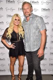 Jessica Simpson’s Husband Eric Johnson at ‘Breaking Point’ in Marriage