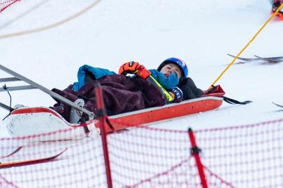 Alpine Skier Mikaela Shiffrin Crashes at World Cup, Stretchered Off Course