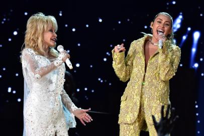 Dolly Parton Thinks This Miley Cyrus Song Should’ve Been Hers