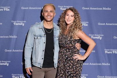 Alexa PenaVega Defends Husband Carlos ‘Kindly Passing’ on Lil Uzi Vert Song