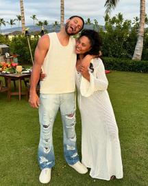 Ayesha Curry Gushes Over ‘Pretty Breezy’ 4th Baby: ‘We Lucked Out’